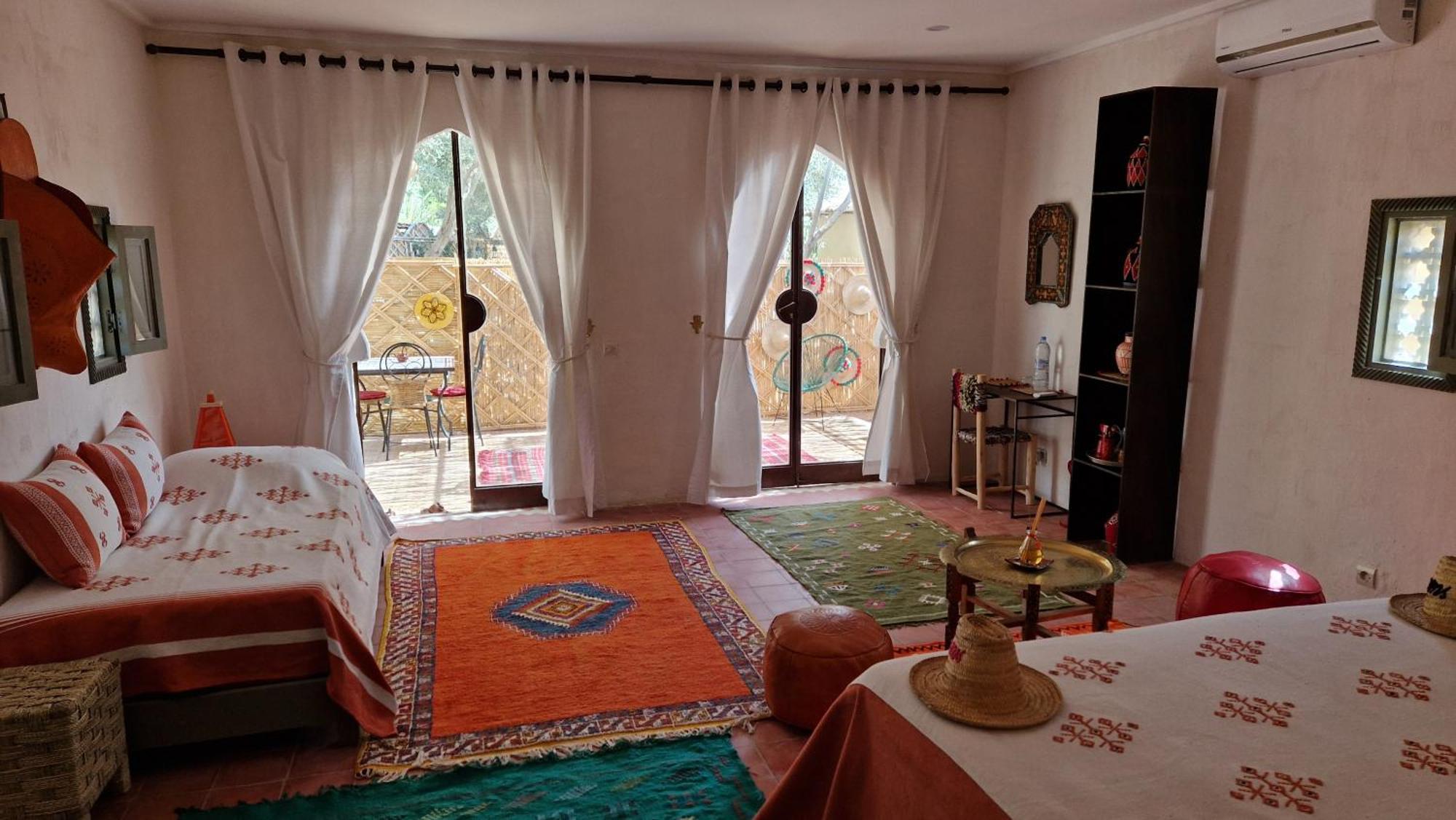 לינה וארוחת בוקר טרודאנט Les Trois Paons מראה חיצוני תמונה